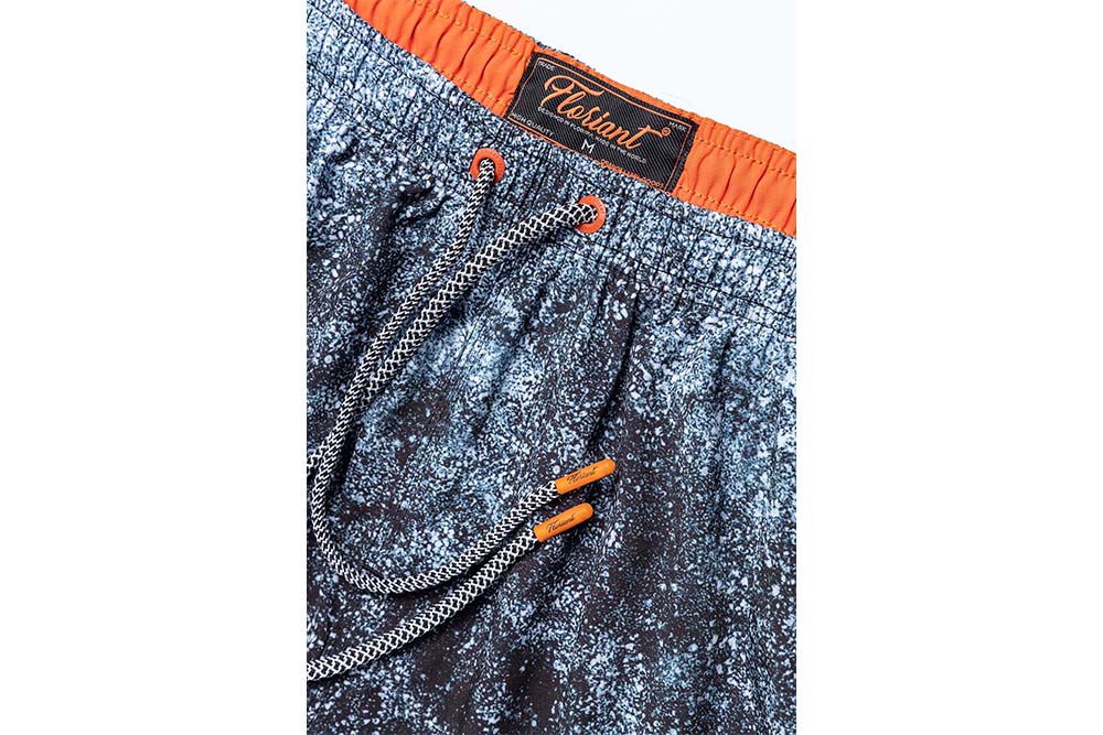 Shorts Regular Estampada Space Floriant