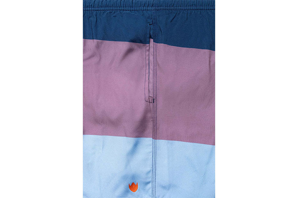 Shorts Regular Estampada Tri-Color Listra Floriant