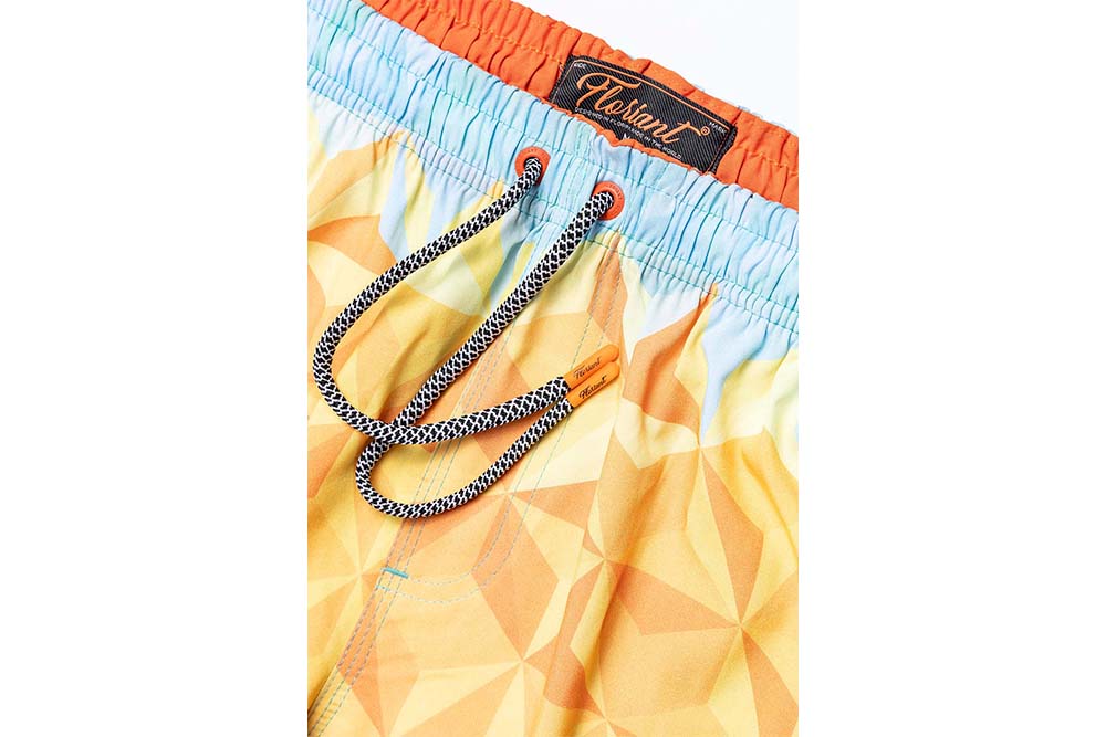 Shorts Regular Estampada Espelho Floriant