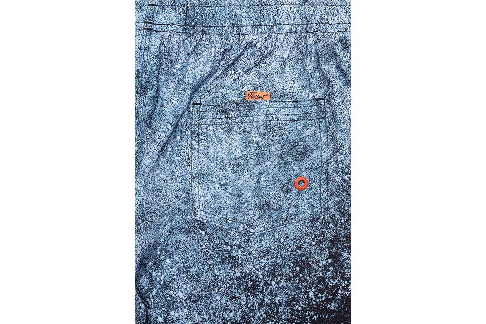 Shorts Regular Estampada Space Floriant